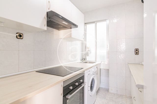 2 slaapkamer Appartement te koop in Acacias, Madrid stad - € 500.000 (Ref: 9674235)