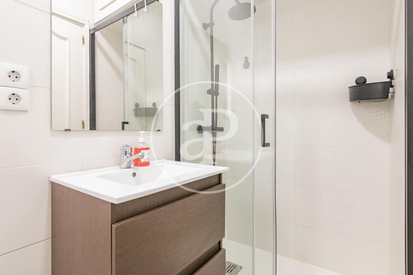 2 bedroom Apartment for sale in Madrid city - € 500,000 (Ref: 9674235)