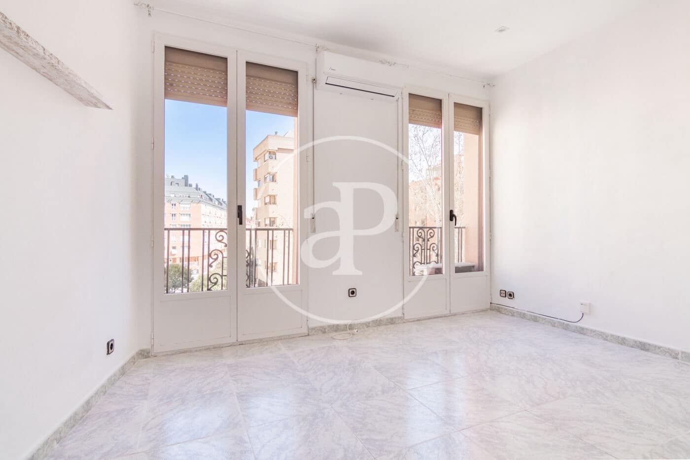 2 bedroom Apartment for sale in Madrid city - € 500,000 (Ref: 9674235)