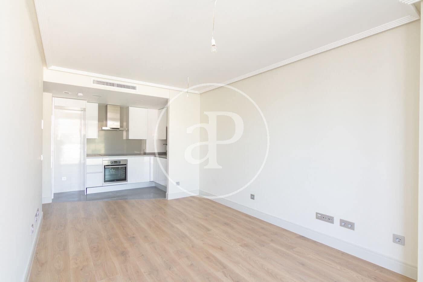 1 bedroom Apartment for rent in Madrid city with pool - € 1,450 (Ref: 9677749)