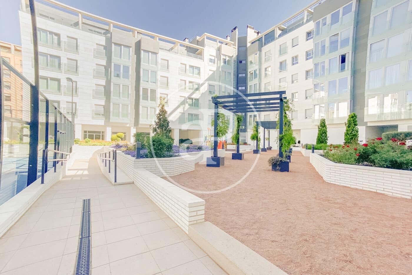 1 bedroom Apartment for rent in Madrid city with pool - € 1,450 (Ref: 9677749)