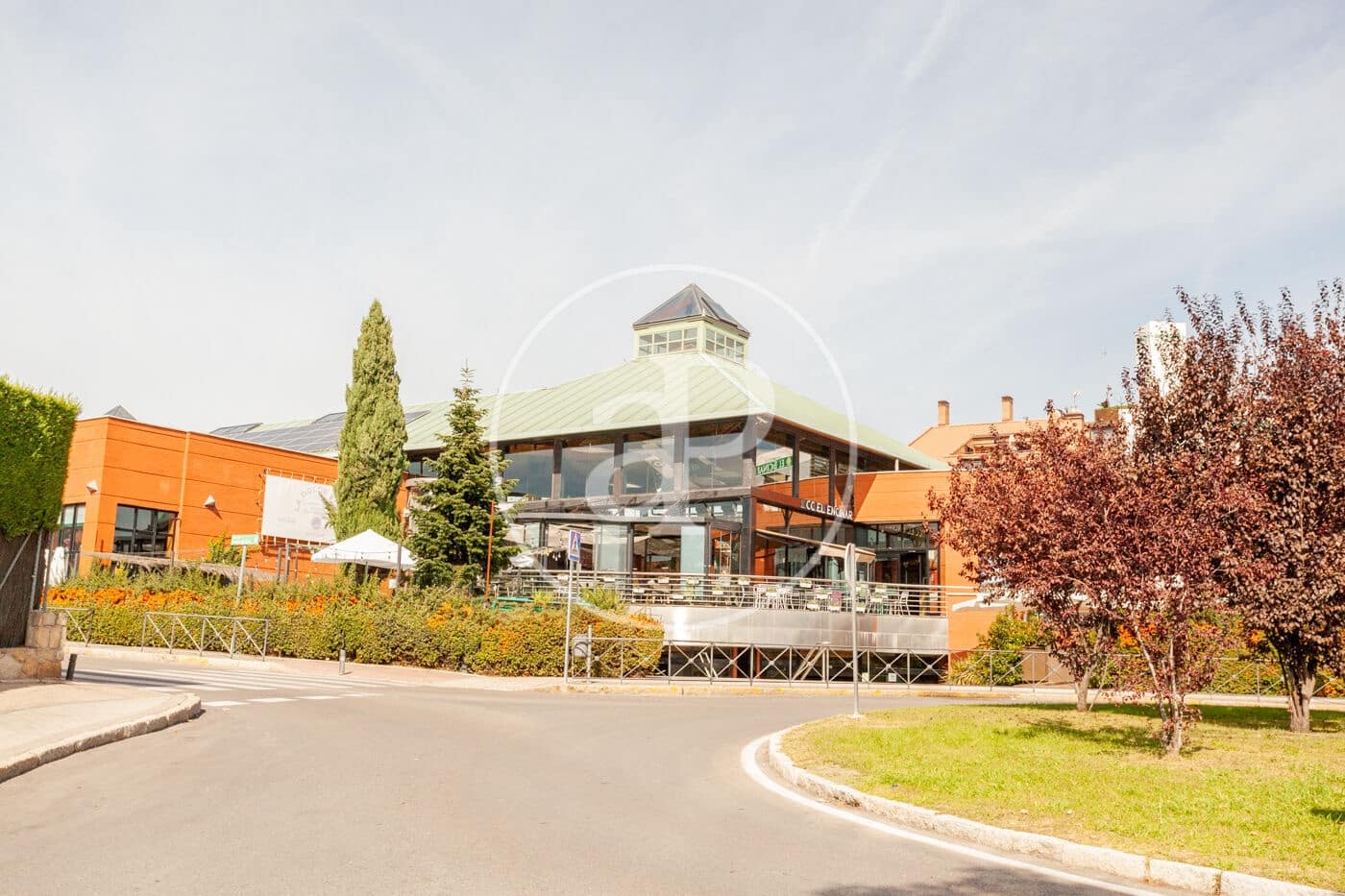 5 bedroom Villa for sale in La Moraleja - € 3,900,000 (Ref: 9677750)