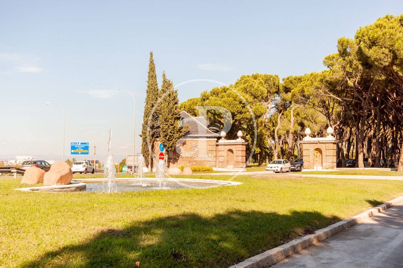 5 bedroom Villa for sale in La Moraleja - € 3,900,000 (Ref: 9677750)