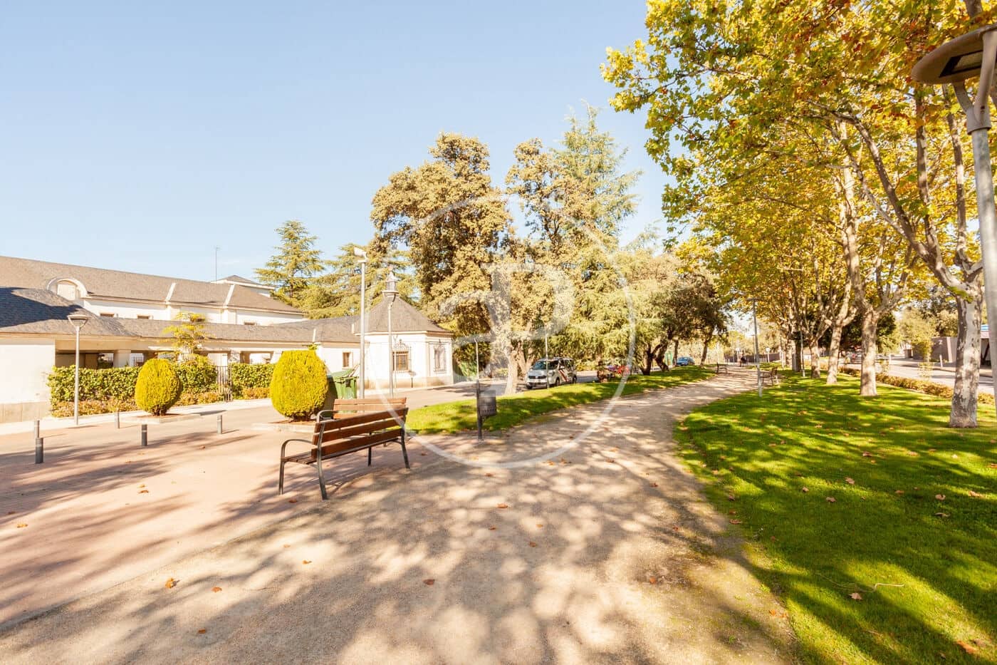 5 bedroom Villa for sale in La Moraleja - € 3,900,000 (Ref: 9677750)