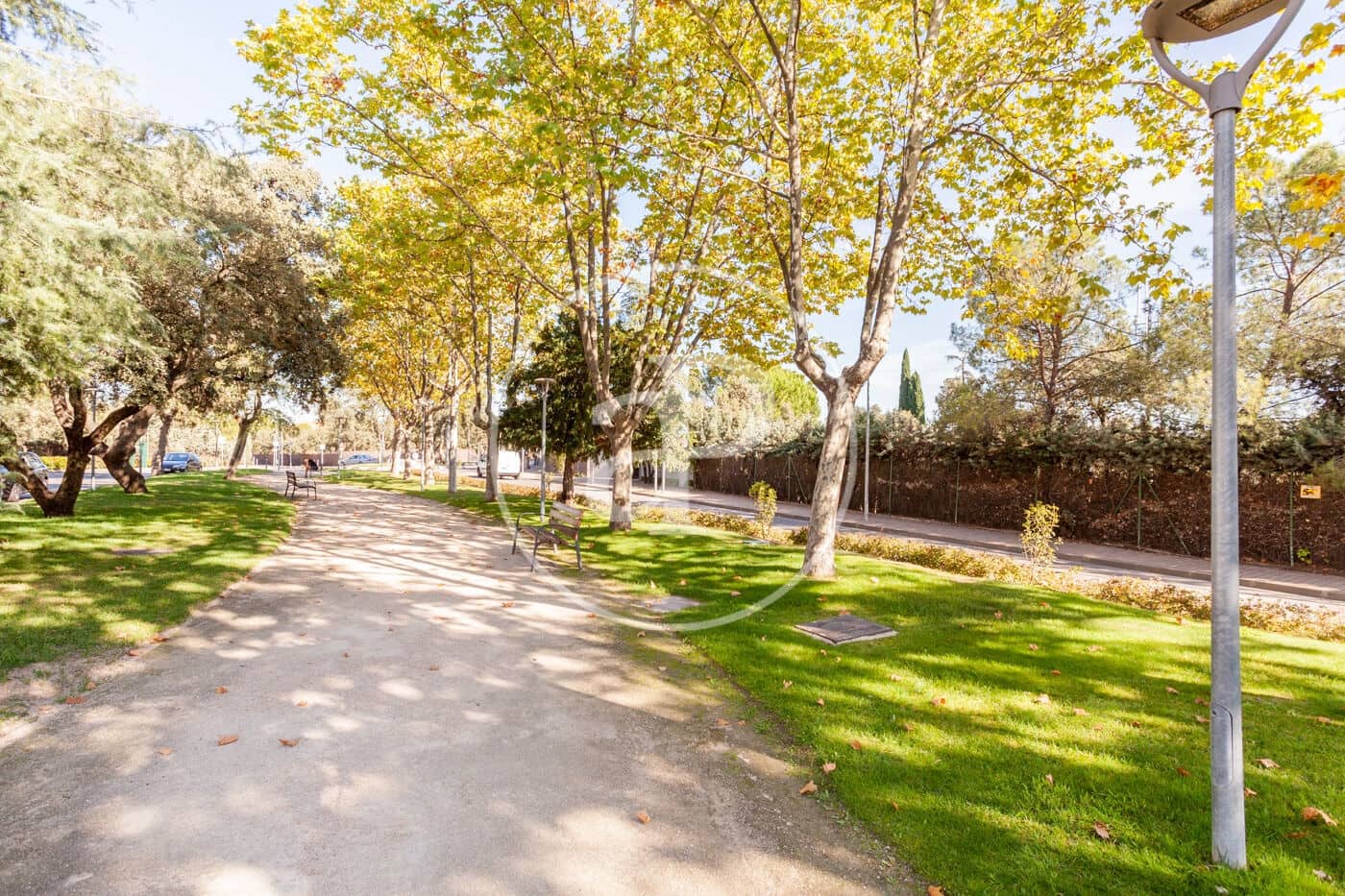 5 bedroom Villa for sale in La Moraleja - € 3,900,000 (Ref: 9677750)