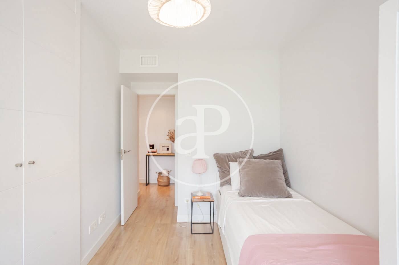 3 soveværelse Lejlighed til salg i Madrid by med swimmingpool - € 1.486.000 (Ref: 9677751)