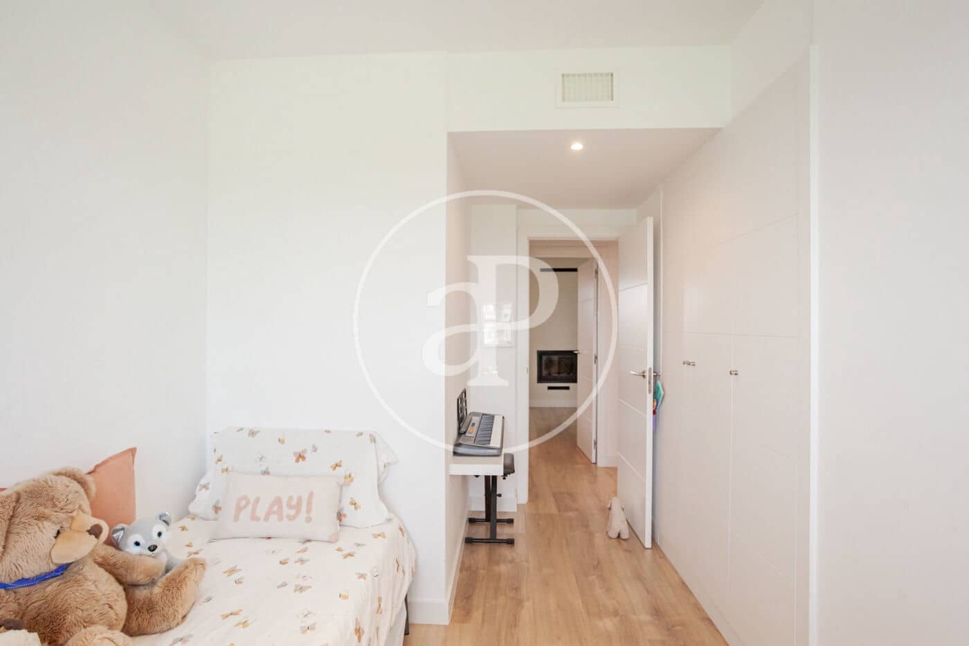 3 soveværelse Lejlighed til salg i Madrid by med swimmingpool - € 1.486.000 (Ref: 9677751)