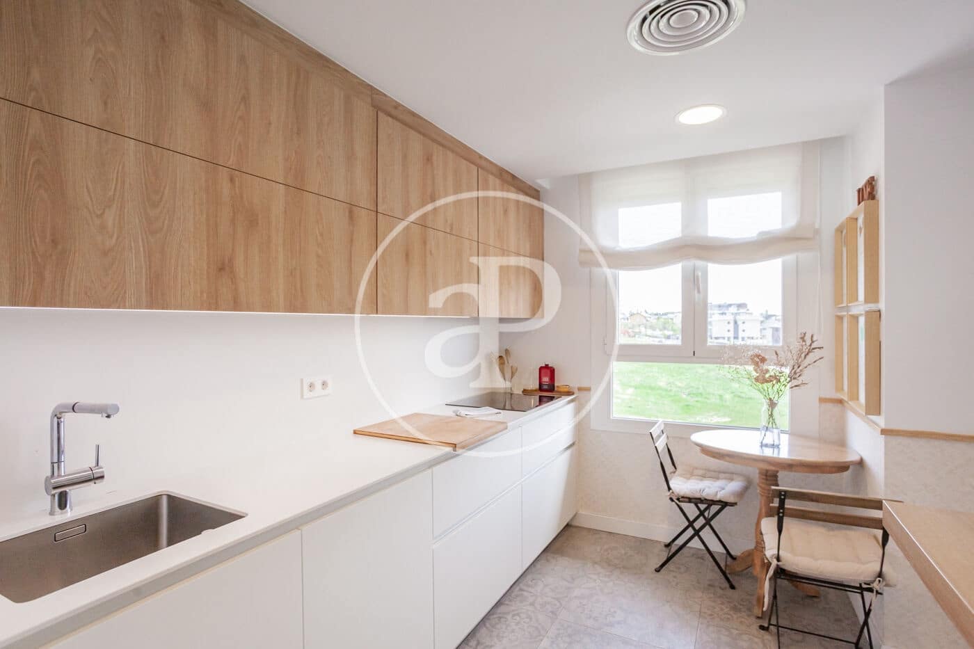 3 soveværelse Lejlighed til salg i Madrid by med swimmingpool - € 1.486.000 (Ref: 9677751)