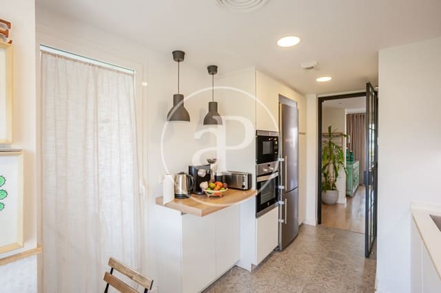 3 soveværelse Lejlighed til salg i Aravaca, Madrid by med swimmingpool - € 1.486.000 (Ref: 9677751)