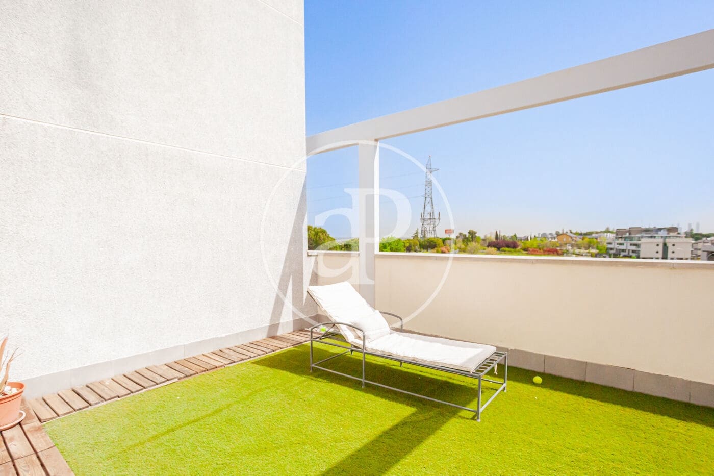 3 soveværelse Lejlighed til salg i Madrid by med swimmingpool - € 1.486.000 (Ref: 9677751)