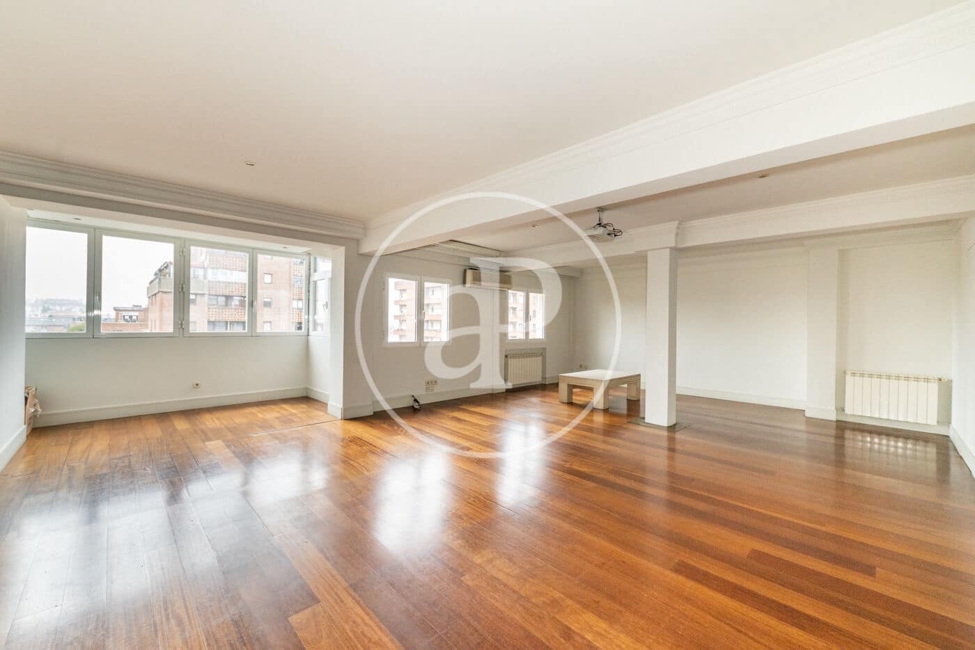 5 bedroom Apartment for rent in Madrid city - € 3,500 (Ref: 9677753)