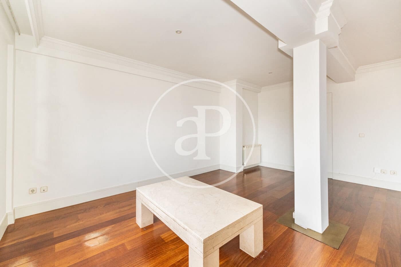 5 bedroom Apartment for rent in Madrid city - € 3,500 (Ref: 9677753)