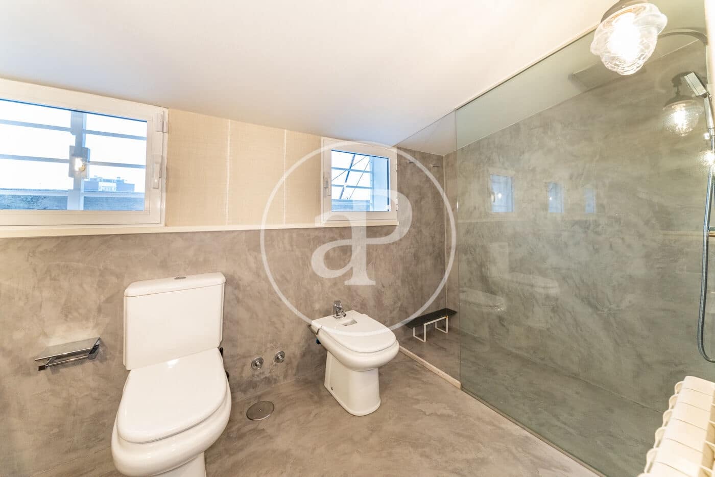 5 bedroom Apartment for rent in Madrid city - € 3,500 (Ref: 9677753)