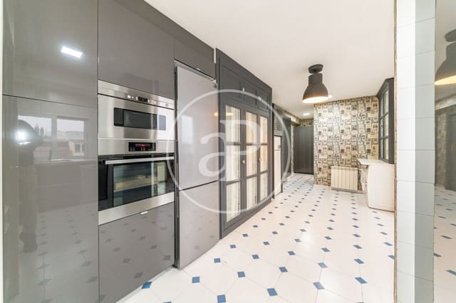 5 bedroom Apartment for rent in Nueva España, Madrid city - € 3,500 (Ref: 9677753)