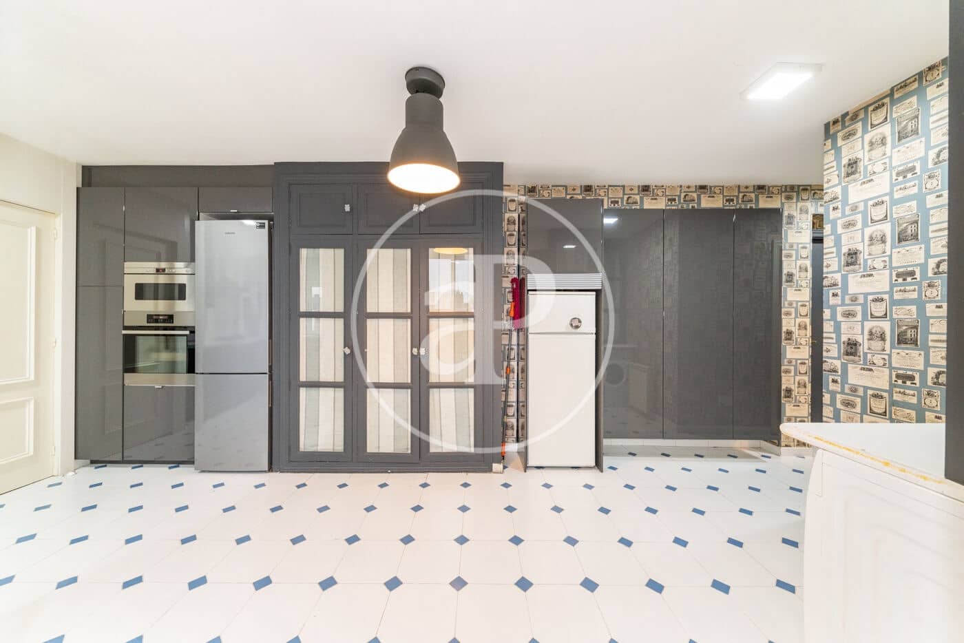 5 bedroom Apartment for rent in Madrid city - € 3,500 (Ref: 9677753)