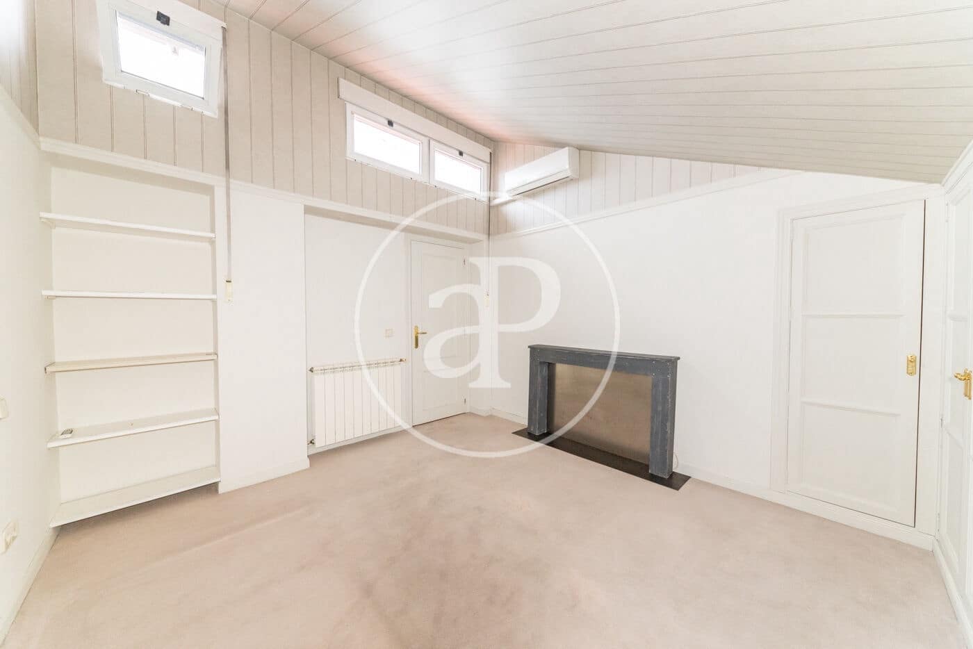 5 bedroom Apartment for rent in Madrid city - € 3,500 (Ref: 9677753)