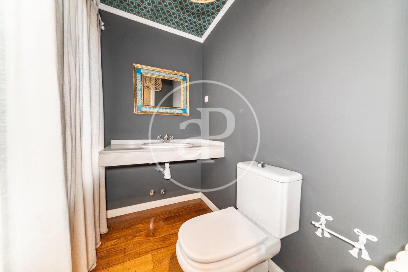 5 bedroom Apartment for rent in Madrid city - € 3,500 (Ref: 9677753)