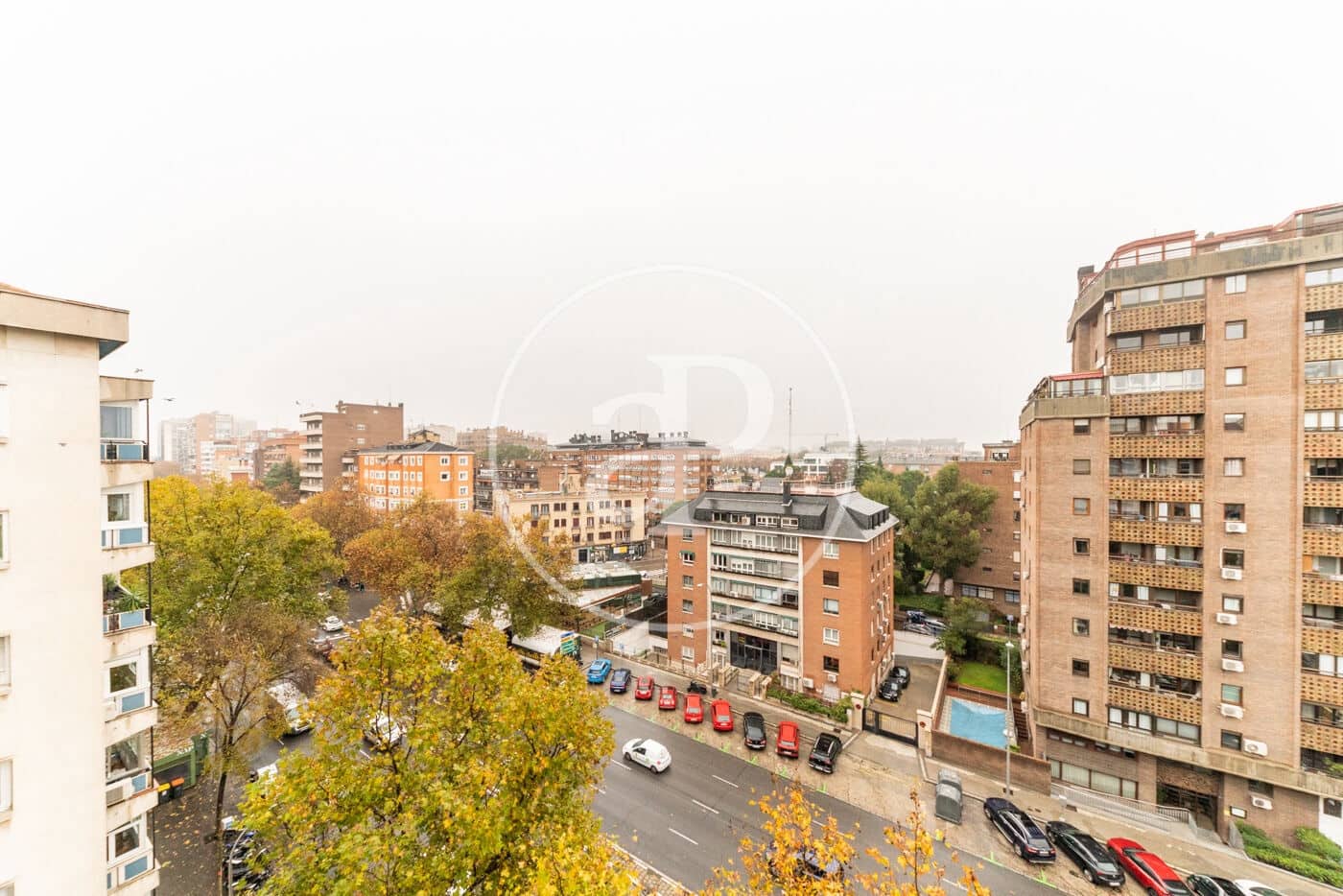 5 bedroom Apartment for rent in Madrid city - € 3,500 (Ref: 9677753)