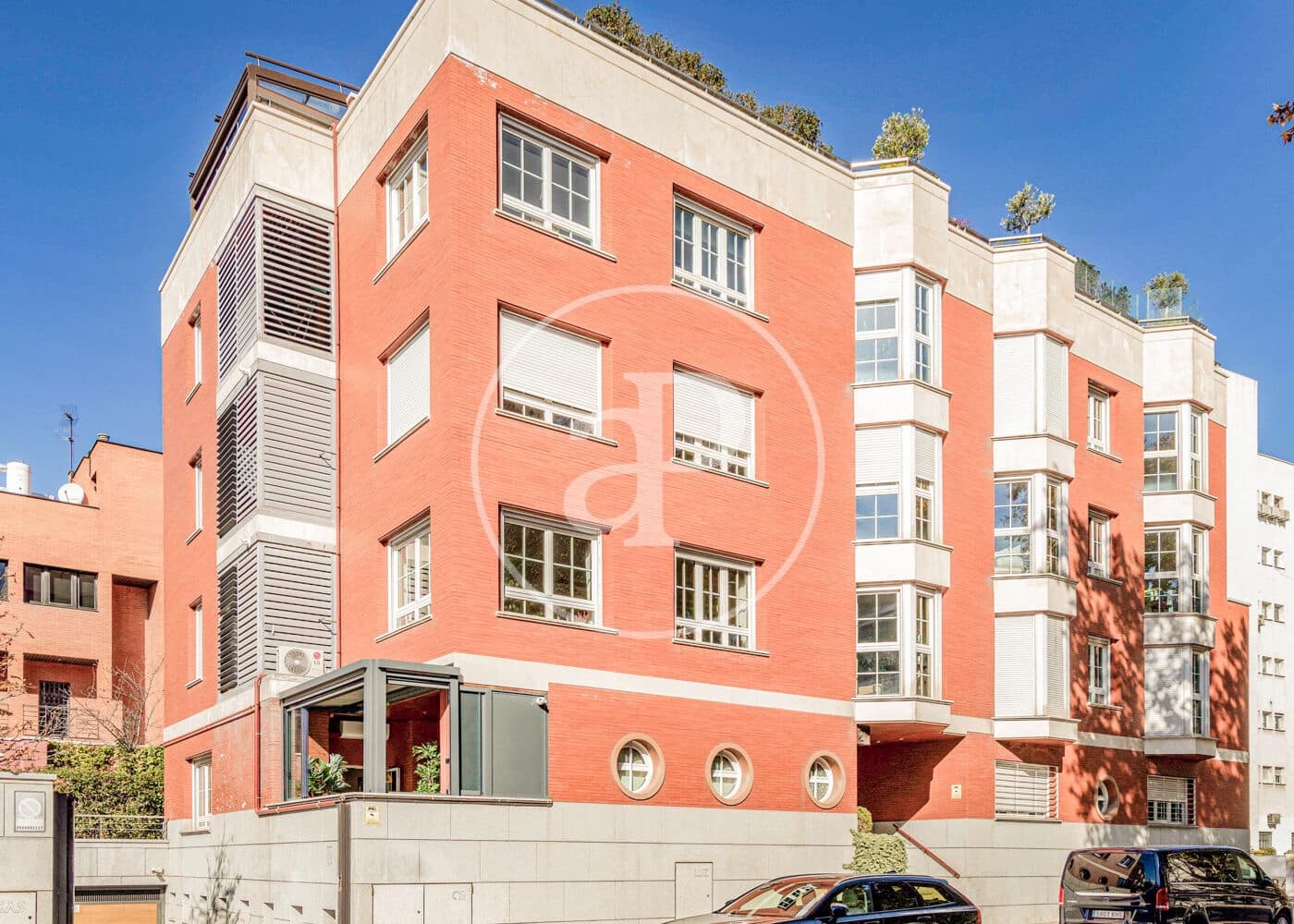 1 sypialnia Apartament do wynajęcia w Miasto Madryt z basenem - 3 700 € (Ref: 9677754)