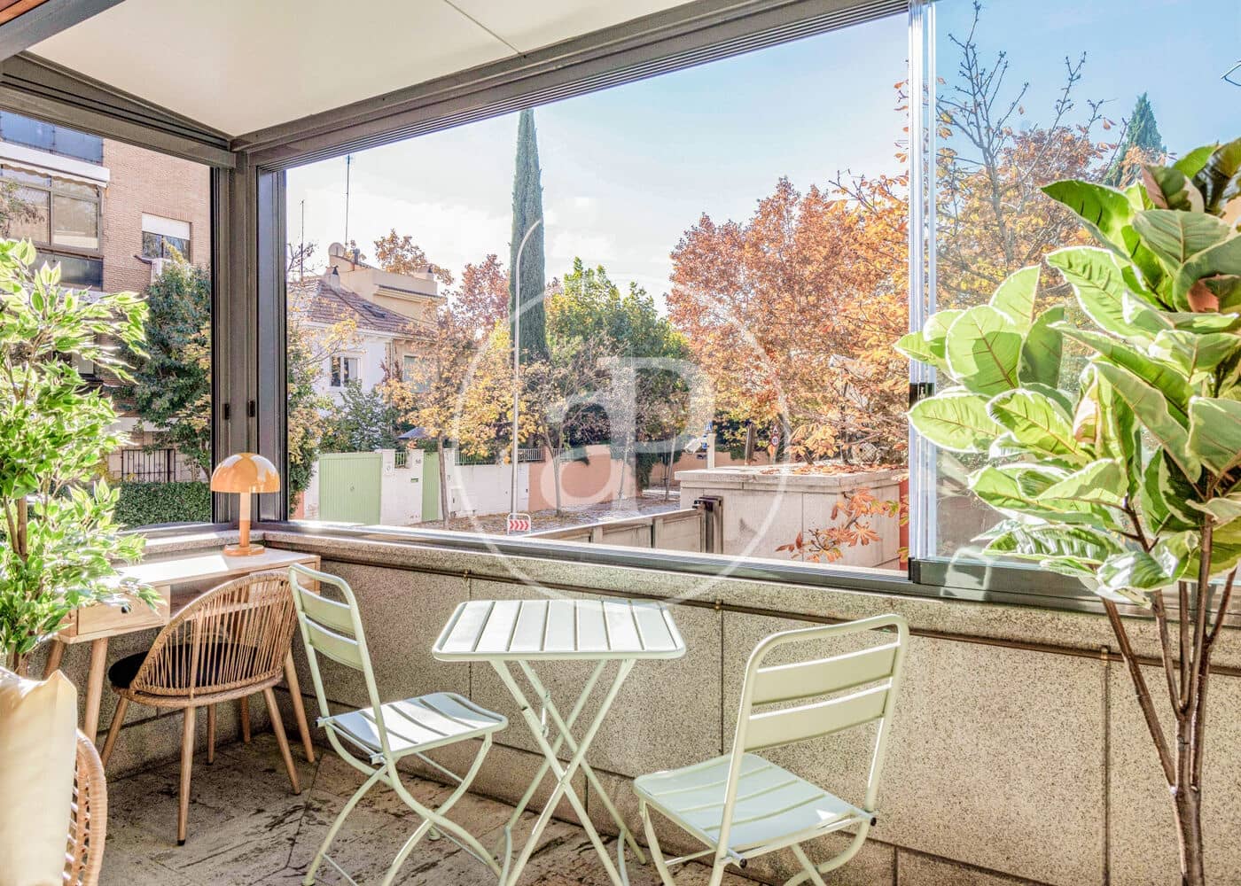 1 sypialnia Apartament do wynajęcia w Miasto Madryt z basenem - 3 700 € (Ref: 9677754)