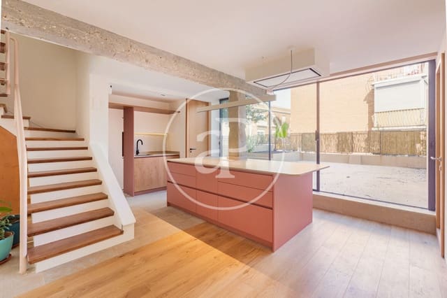 Chalet de 5 habitaciones en Pozuelo de Alarcón en venta - 1.795.000 € (Ref: 9677755)