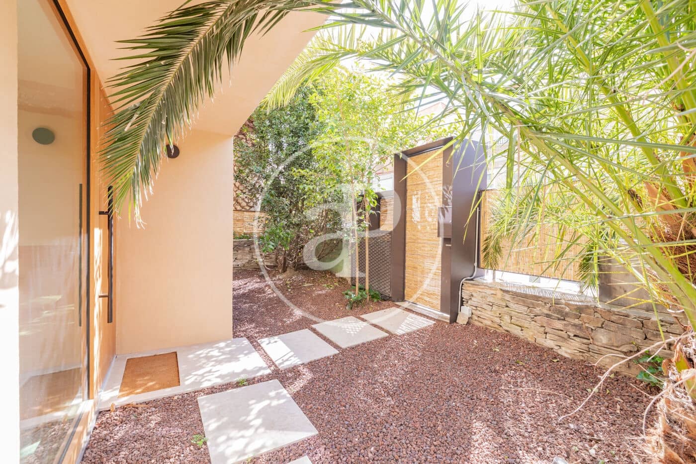 5 bedroom Villa for sale in Pozuelo de Alarcon - € 1,795,000 (Ref: 9677755)