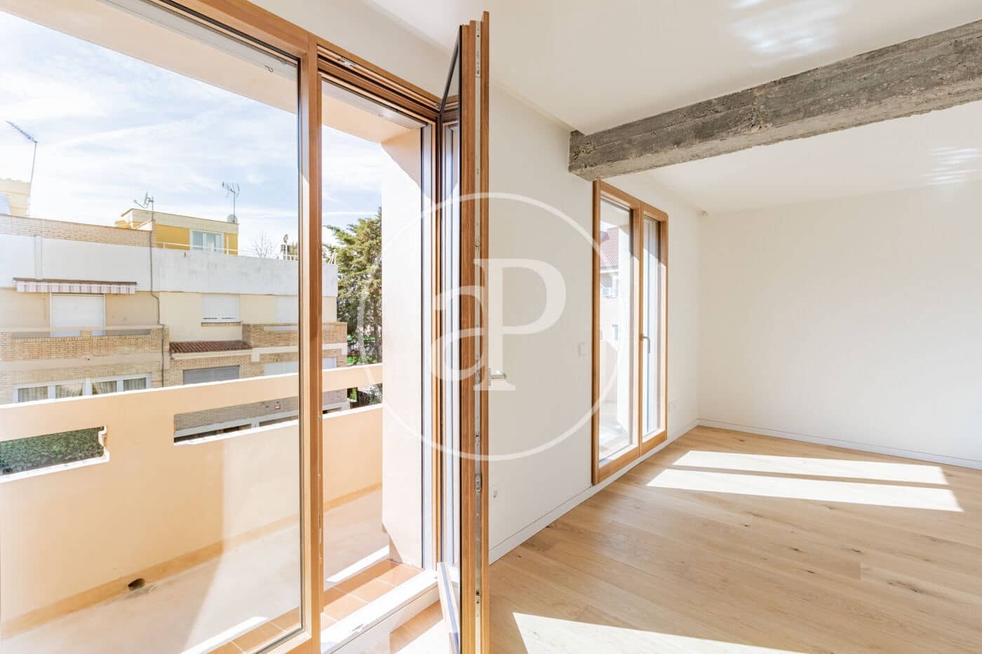 5 bedroom Villa for sale in Pozuelo de Alarcon - € 1,795,000 (Ref: 9677755)