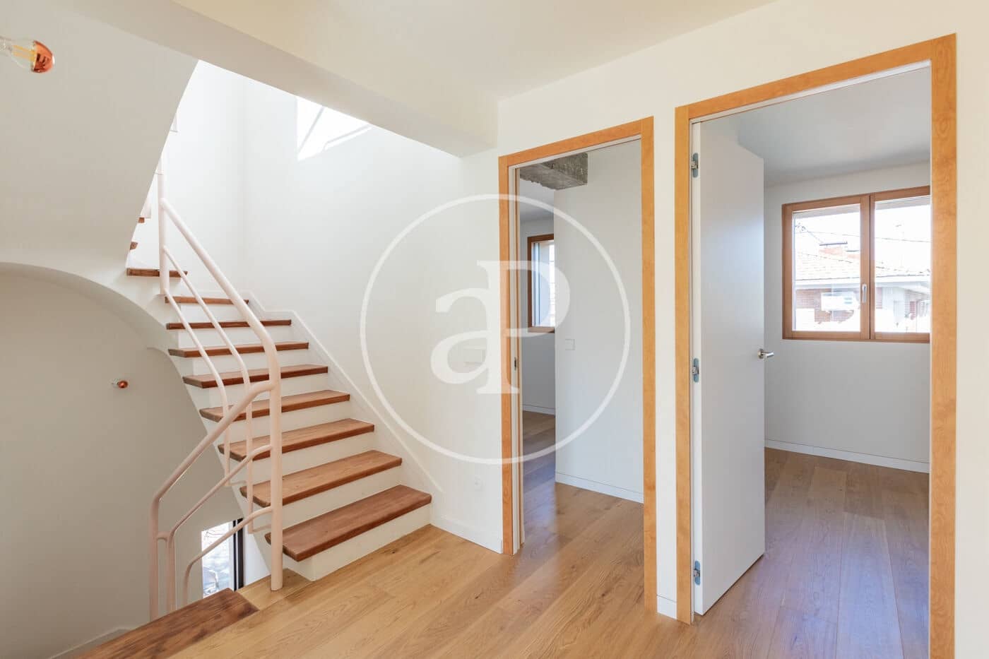 5 bedroom Villa for sale in Pozuelo de Alarcon - € 1,795,000 (Ref: 9677755)