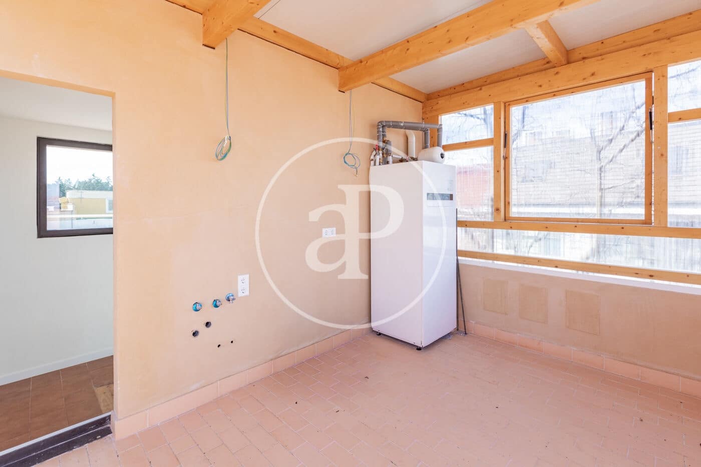 5 bedroom Villa for sale in Pozuelo de Alarcon - € 1,795,000 (Ref: 9677755)