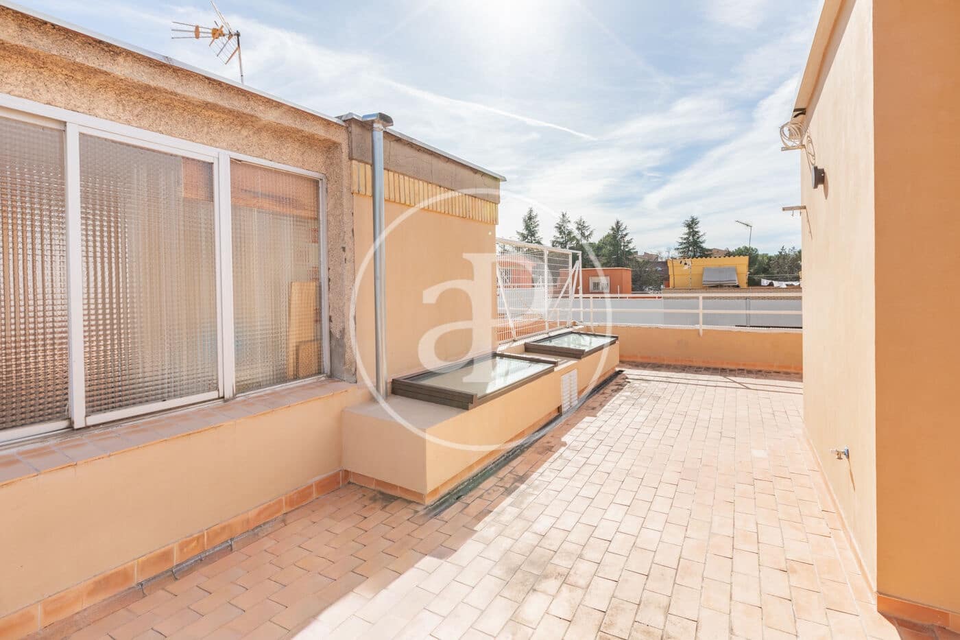 5 bedroom Villa for sale in Pozuelo de Alarcon - € 1,795,000 (Ref: 9677755)