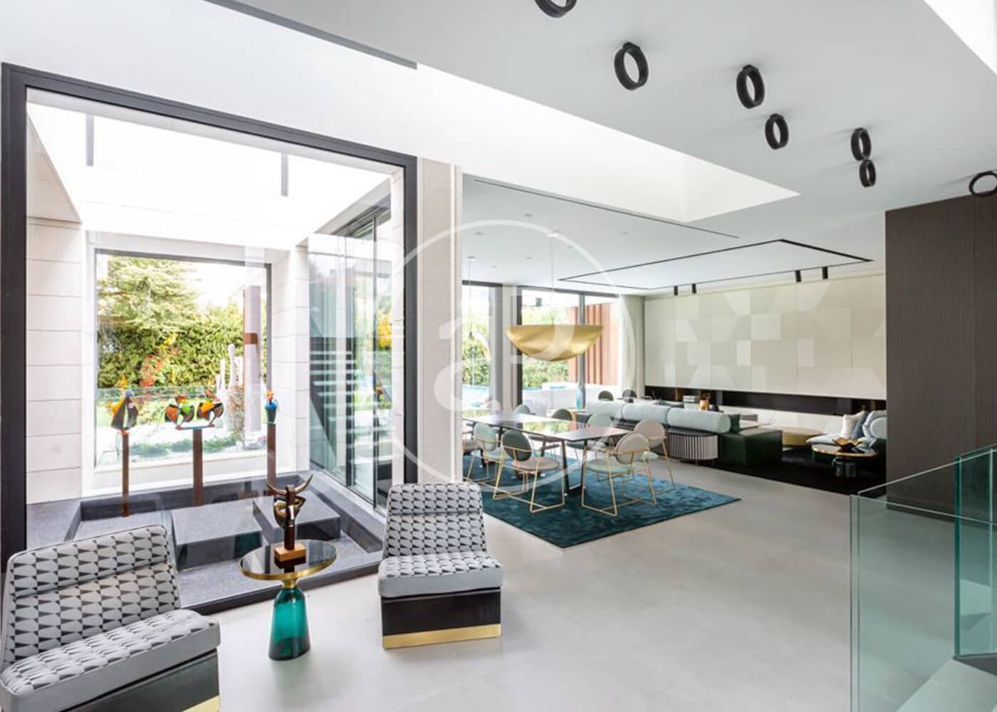 7 slaapkamer Villa te koop in Madrid stad met zwembad - € 6.800.000 (Ref: 9677756)