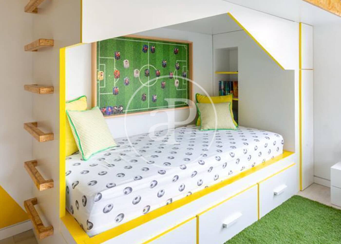 7 slaapkamer Villa te koop in Madrid stad met zwembad - € 6.800.000 (Ref: 9677756)