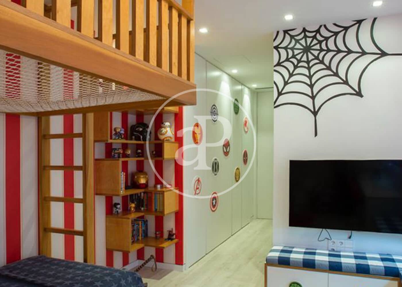 7 slaapkamer Villa te koop in Madrid stad met zwembad - € 6.800.000 (Ref: 9677756)