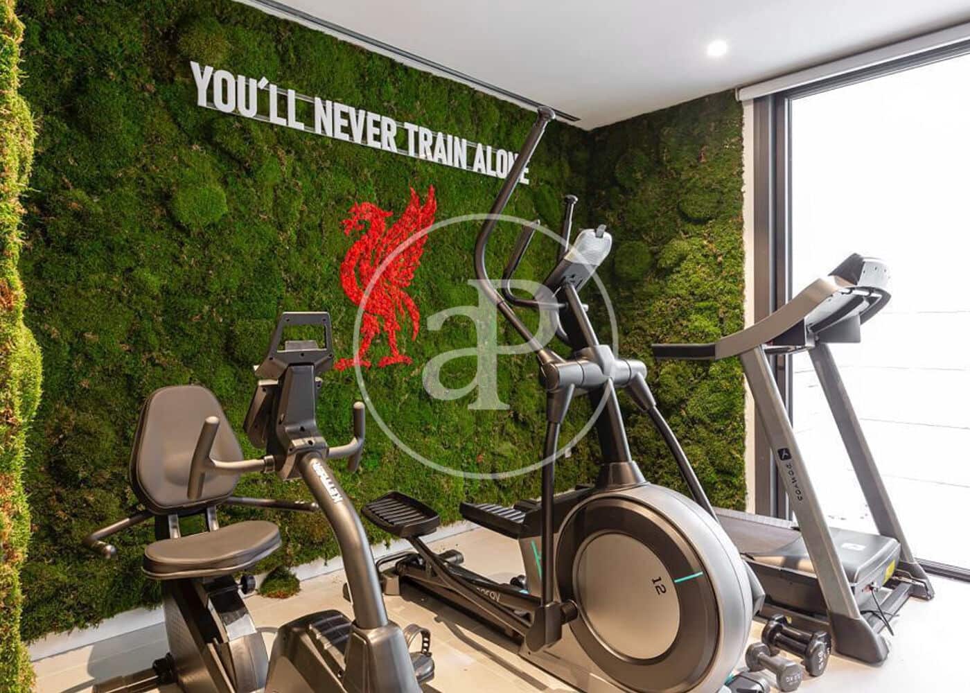 7 slaapkamer Villa te koop in Madrid stad met zwembad - € 6.800.000 (Ref: 9677756)