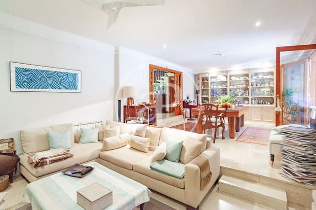 7 slaapkamer Villa te koop in Pozuelo de Alarcón met zwembad - € 1.650.000 (Ref: 9686443)