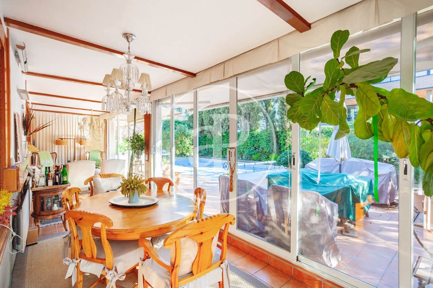 7 bedroom Villa for sale in Pozuelo de Alarcon with pool - € 1,650,000 (Ref: 9686443)