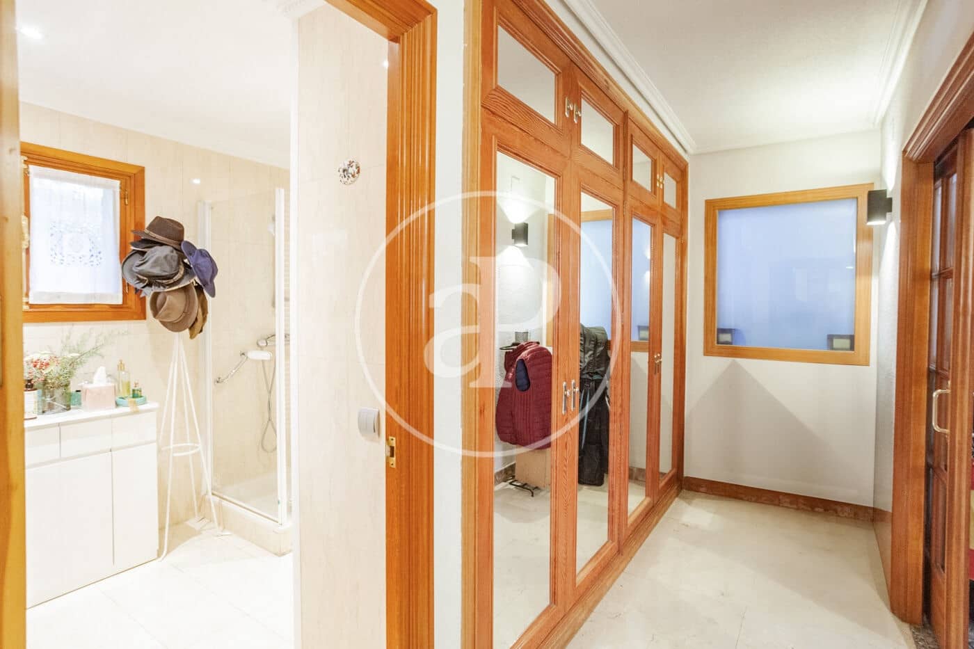 7 bedroom Villa for sale in Pozuelo de Alarcon with pool - € 1,650,000 (Ref: 9686443)