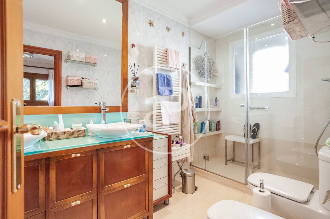 7 bedroom Villa for sale in Pozuelo de Alarcon with pool - € 1,650,000 (Ref: 9686443)