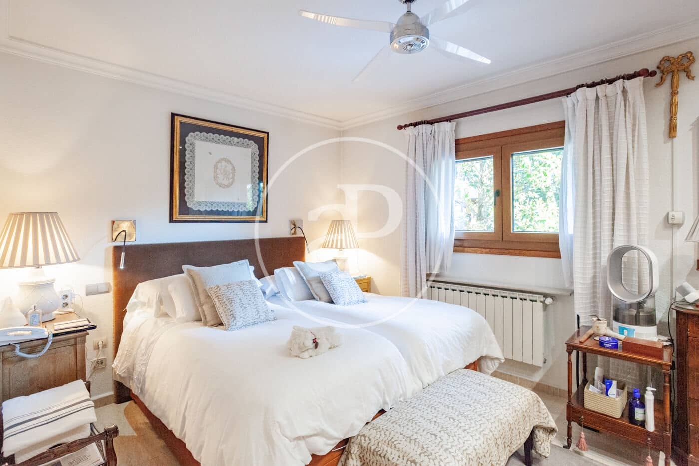 7 bedroom Villa for sale in Pozuelo de Alarcon with pool - € 1,650,000 (Ref: 9686443)