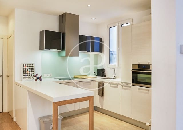 1 soverom Leilighet til leie i Almagro, Madrid by - € 2 300 (Ref: 9686444)