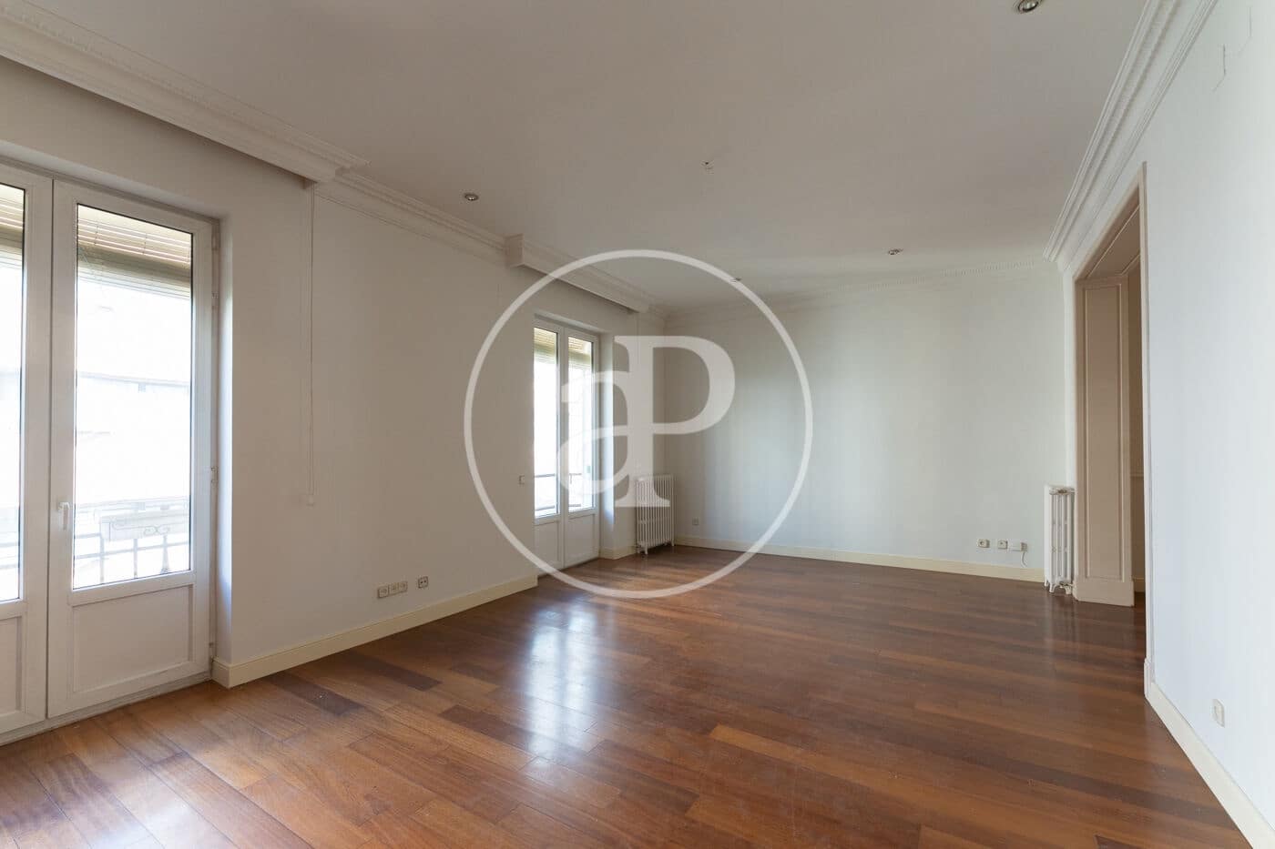 2 bedroom Apartment for rent in Madrid city - € 4,250 (Ref: 9686446)