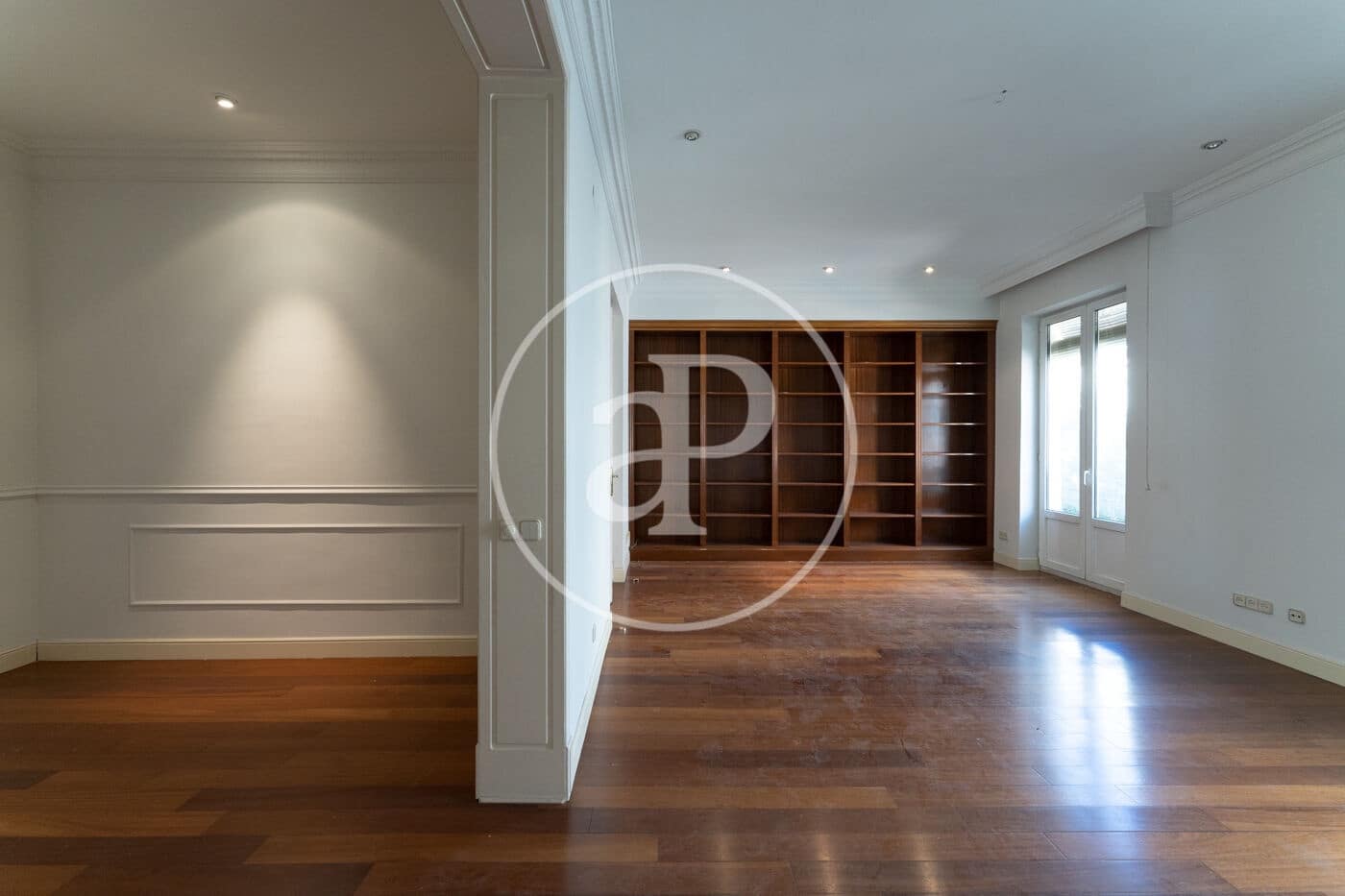 2 bedroom Apartment for rent in Madrid city - € 4,250 (Ref: 9686446)