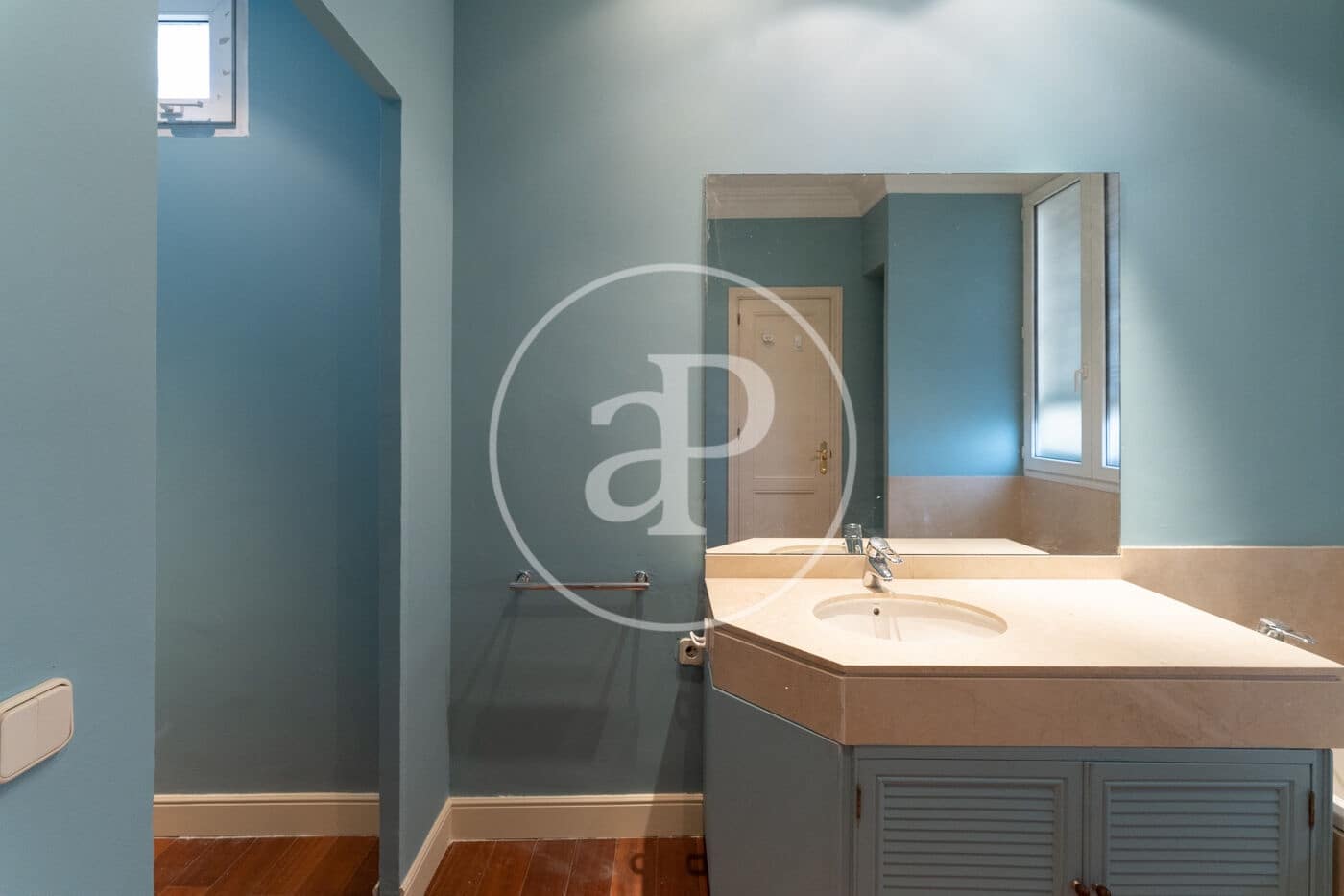 2 bedroom Apartment for rent in Madrid city - € 4,250 (Ref: 9686446)