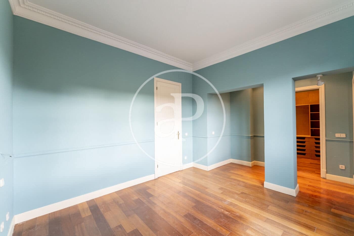 2 bedroom Apartment for rent in Madrid city - € 4,250 (Ref: 9686446)