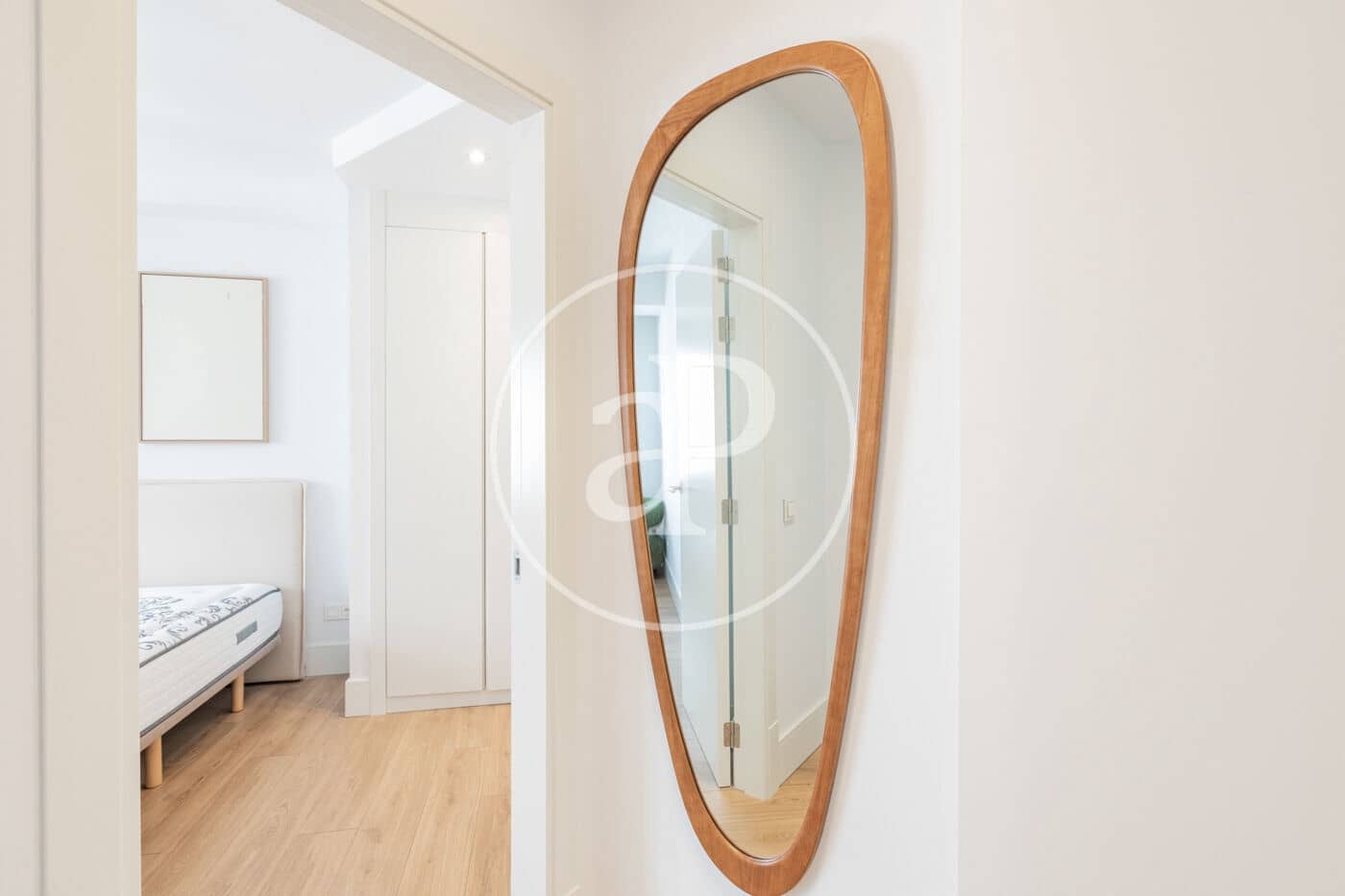 2 bedroom Apartment for rent in Madrid city with pool - € 3,300 (Ref: 9686448)