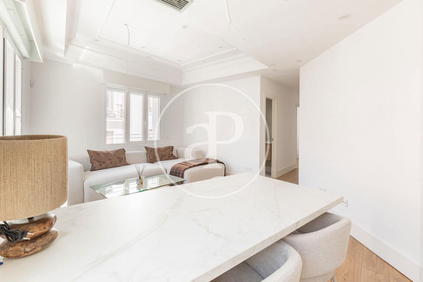 2 bedroom Apartment for rent in Madrid city with pool - € 3,300 (Ref: 9686448)