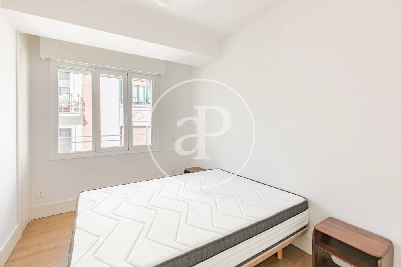 2 bedroom Apartment for rent in Madrid city with pool - € 3,300 (Ref: 9686448)