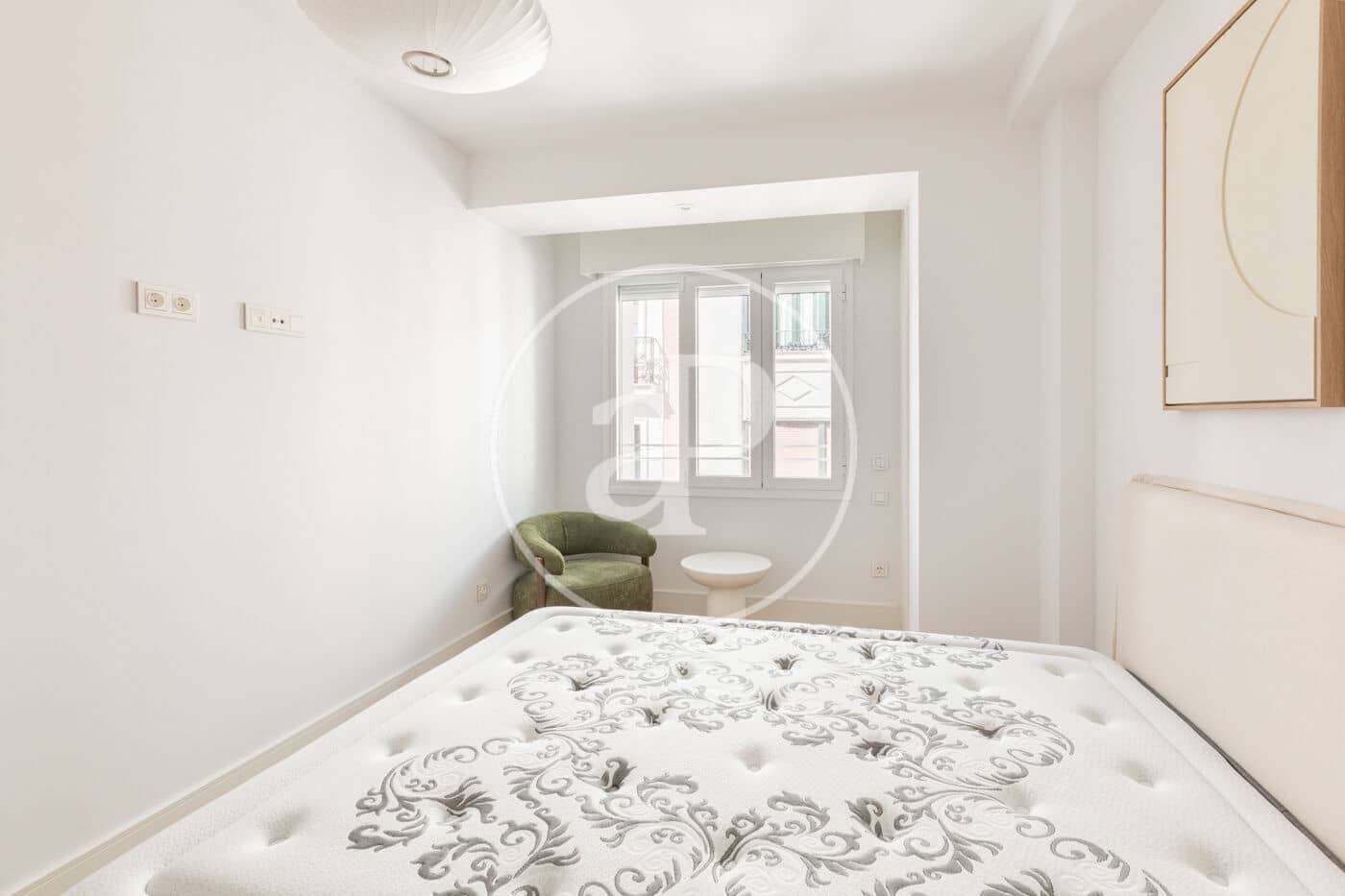 2 bedroom Apartment for rent in Madrid city with pool - € 3,300 (Ref: 9686448)