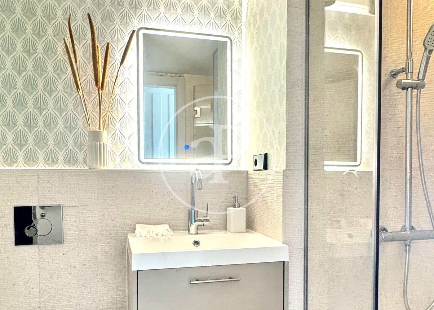 3 bedroom Apartment for sale in Madrid city - € 2,190,000 (Ref: 9686449)