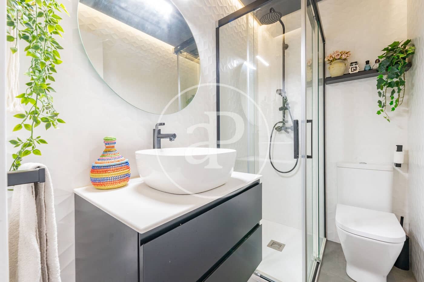 4 bedroom Apartment for sale in Madrid city - € 1,090,000 (Ref: 9686450)